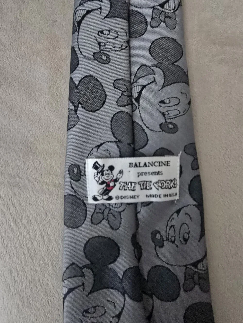 Disney Men's Gray Cartoon Pattern Silk Tie - Mickey Mouse Style